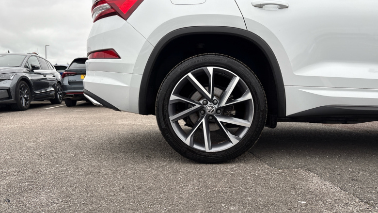 Skoda Kodiaq 1.5 TSI Sport Line 5dr DSG [7 Seat] Petrol Estate